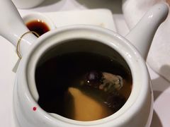 海椰皇炖乌鸡-尚一汤 广东炖汤(金桥国际店)