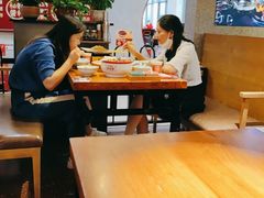 大堂-怪噜范·老贵阳街头名小吃(鸿通城店)