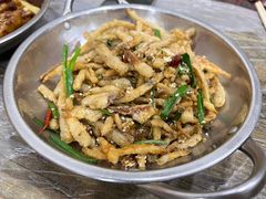 -江城燕子大排档(江汉路步行街店)