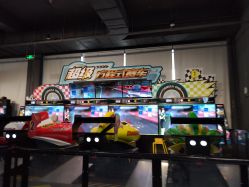 -嗨翻Hi-Fun竞技主题乐园·蹦床团建生日聚会(五棵松华熙店)