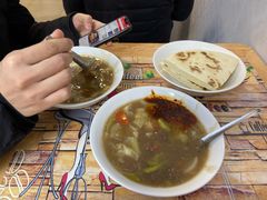 -刘老虎肉丸糊辣汤(总店)