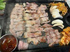-Dombe豚(黑猪肉街店)