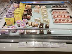 -奈雪的茶(湖滨银泰in77C区PRO店)