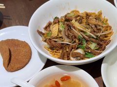 -寻裕记·现炒浇头面(人民广场店)