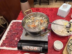 -侬佳蒸菜馆(听潮店)