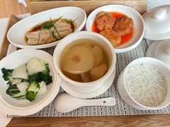 -臻儿屿月子会所(茶山店)