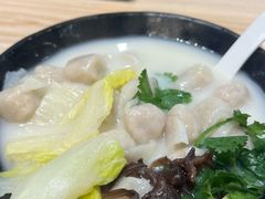 -渔米丰·广府鱼汤米线(光明广场店)