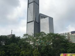 -英雄广场