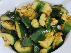-YI PIN JU 一品居中餐厅 中国超市