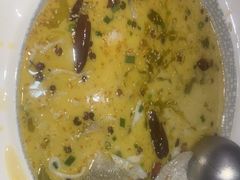 -鱼亨小鲜酸菜鱼(大信店)
