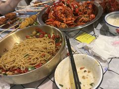 -顶峰夜宴·龙虾烧烤大排档(九江学院店)