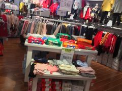 -爱婴岛(大信·新都汇店)