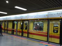 -烈士陵园(地铁站)