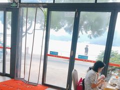 -鹏城人家海鲜酒家·23年老字号(较场尾店)