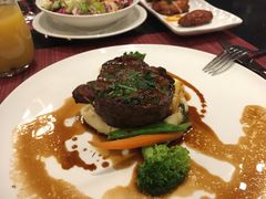 -WOLFGANG PUCK KITCHEN & BAR(迪士尼小镇店)