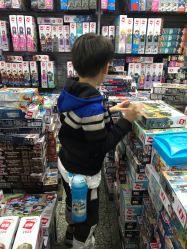 -新奇玩具工厂店
