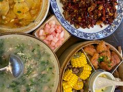 -黄桷树曹家私房菜(江与城店)