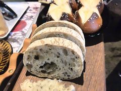 -出走咖啡·面包(宋庄店)