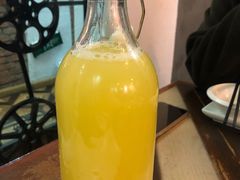 金桔柠檬汁-豆蔻电影主题餐厅(四牌楼店)