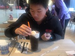 -必胜客(证大大拇指店)