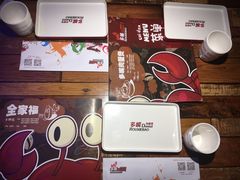 -多嘴肉蟹煲(万达店)