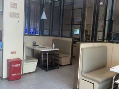 -七欣天香辣蟹火锅(闵行浦江欢乐颂店)