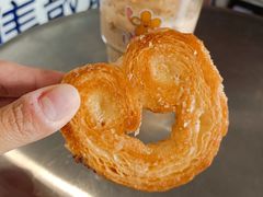 小蝴蝶酥-上海哈尔滨食品厂(淮海中路店)