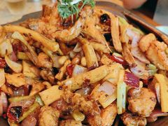 -炭舍干锅·烤鱼(扬名广场店)