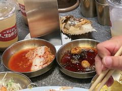-草家酱蟹炭火烤肉店(珲春南路二店)