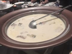 江团炖汤-忆江南·临江鱼馆