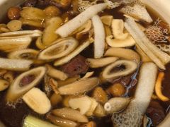 -天宜隆蘑菇宴火锅(石景山旗舰店)