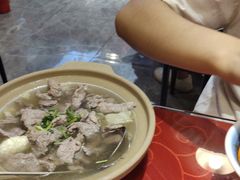 -冯烫烫跷脚牛肉·川菜小馆(武胜西街店)