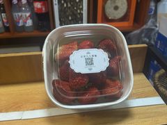 -果松木炭酸菜铜火锅·外婆参鸡汤