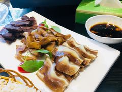 -绿色菜园·农家土菜(贤山店)
