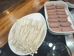 -三里屯土灶炖公鸡地锅鸡(江东店)