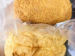 椰蓉面包-钟楼大面包