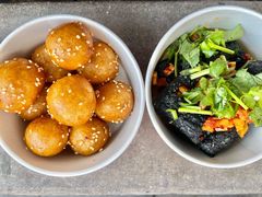 -黑色经典臭豆腐·湖南特产(步行街店)