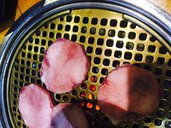 -唯成•韩国炭火烤肉 유성고기