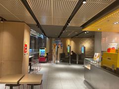 -麦当劳(四平路店)
