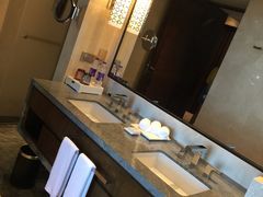 -舟山希尔顿酒店