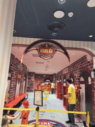 -奈尔宝家庭中心·亲子餐厅(北京东坝万达店)