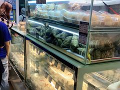 面包甜点陈列柜-白玉兰食品(甜云店)