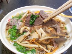 菌汤牛肉粉-黔阿牛菌汤牛肉粉全牛火锅(喷水池店)