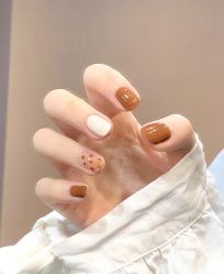-1T·1M 日式美甲美睫