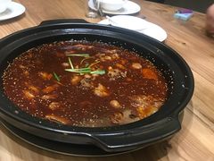 -红顶老汉烧鸡公羊蝎子火锅(学士街店)