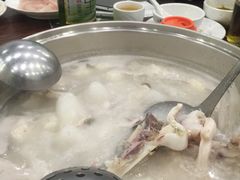 -正能量脆肉鲩火锅