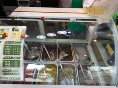 -津椰本·海南正宗椰奶清补凉(店一店)