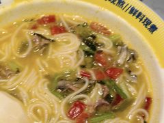 -粉小主·贵州酸汤牛肉粉(南京仙林金鹰店)