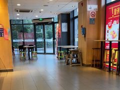 -麦当劳(松江南乐得来速店)