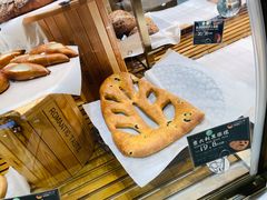 -汉柏麦香德国面包房(海信店)